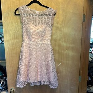 Elegant Pink Sleeveless Dress